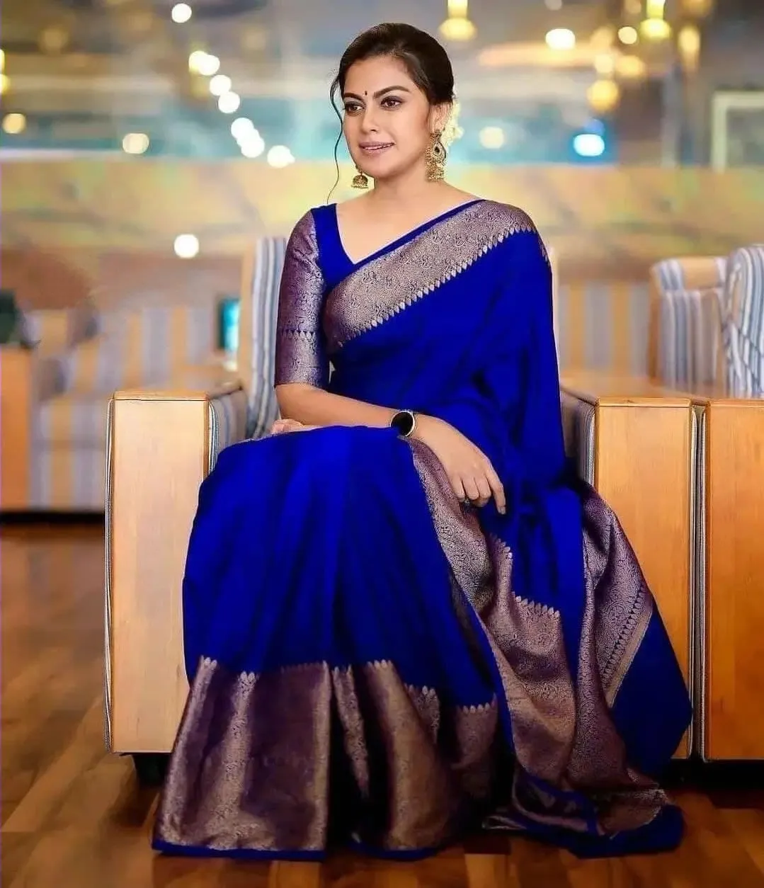 Adoring Royal Blue Soft Silk Saree With Bucolic Blouse Piece