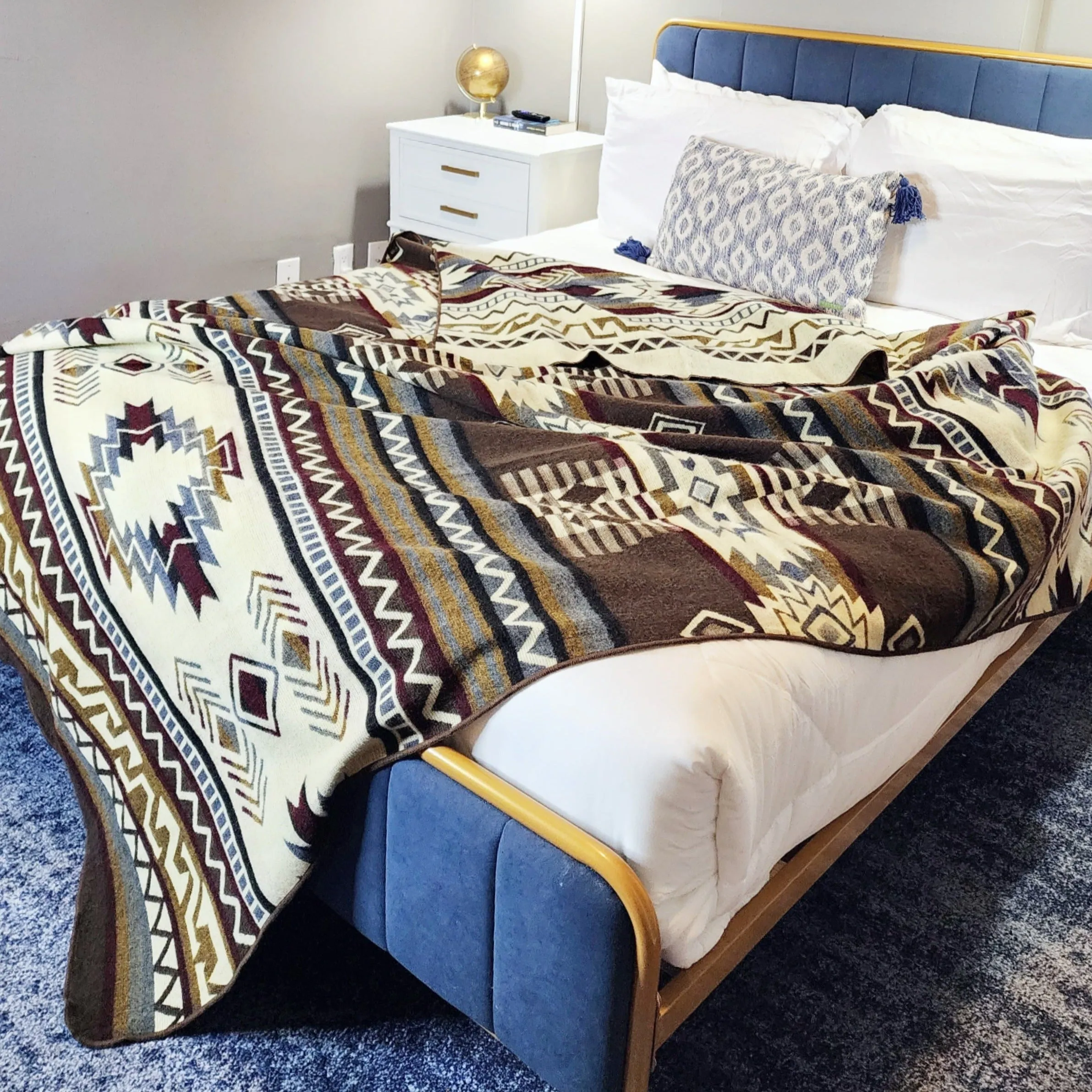 Alfaro - Native Blanket
