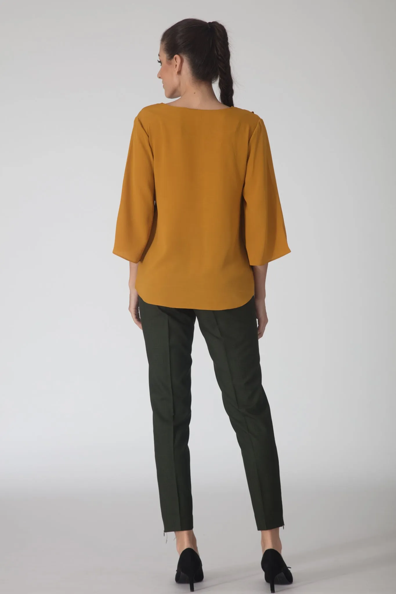 Antilly Ruffle Flowy Blouse