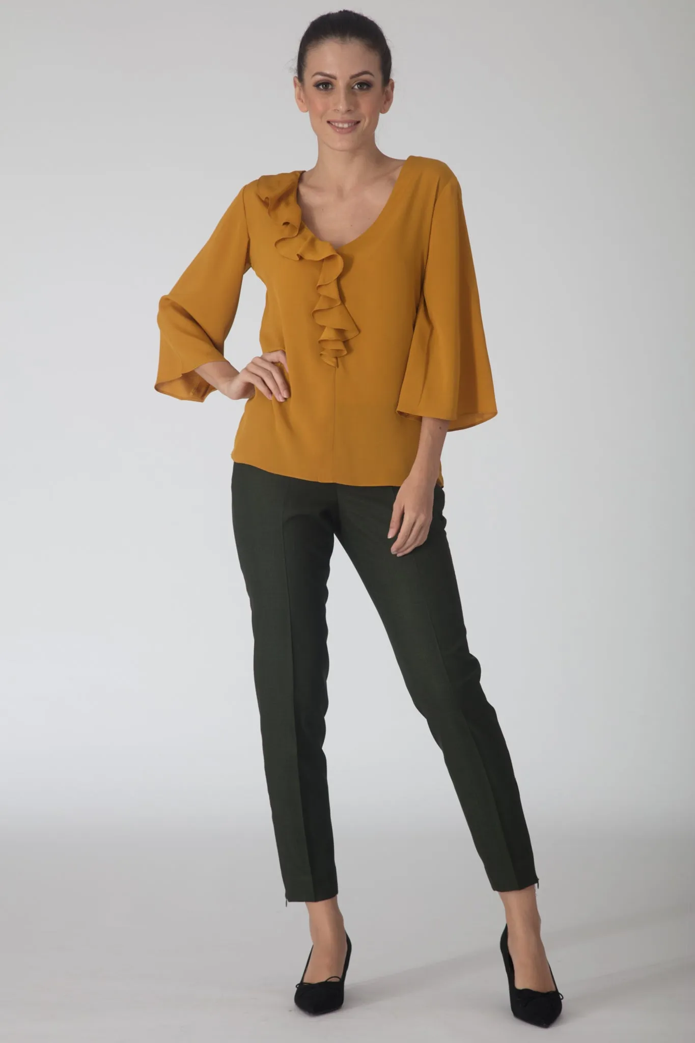Antilly Ruffle Flowy Blouse