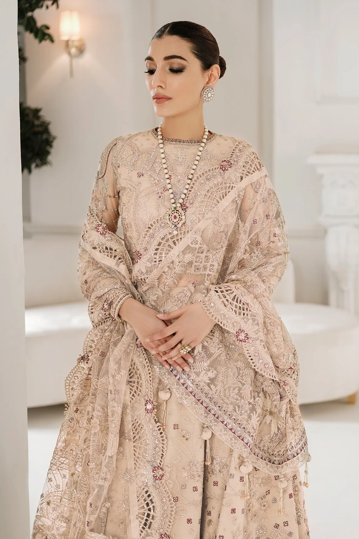 Baroque Chantelle Luxury Embroidered Collection – CH10-01