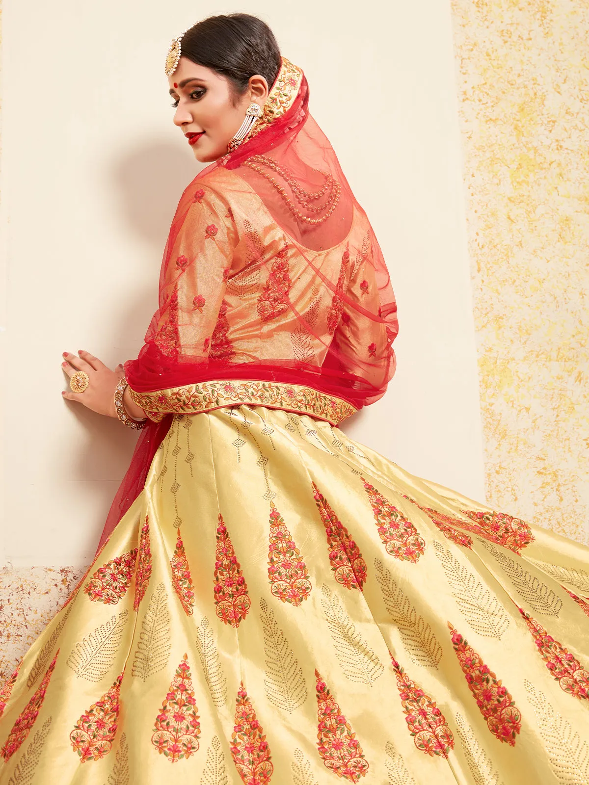 Beige Stunning Semi Stitched Lehenga With Unstitched Blouse