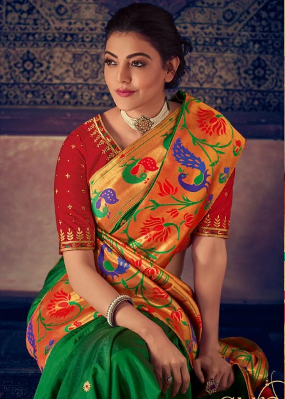 Dark Green Woven Paithani Silk Saree with Floral Motif Zari Border
