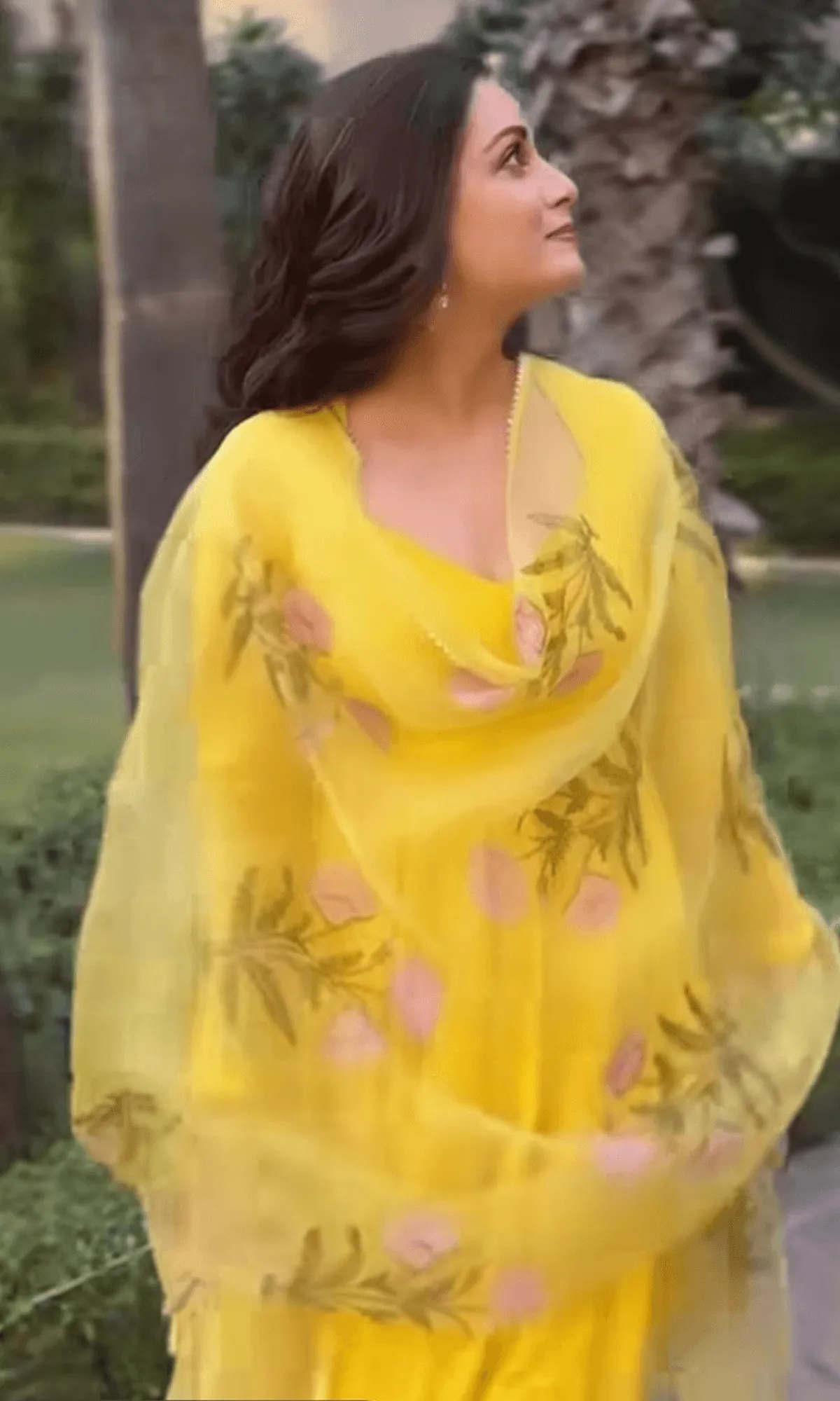 Dia Mirza in Marigold Mukaish Suit - Set of 3