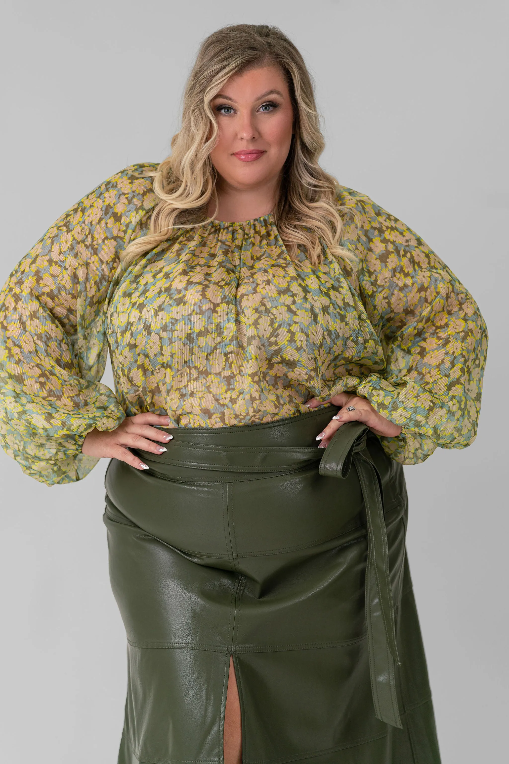 ELAINE TOP