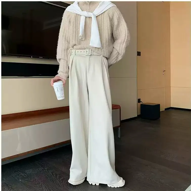Hua Buckled Belted Straight Trousers