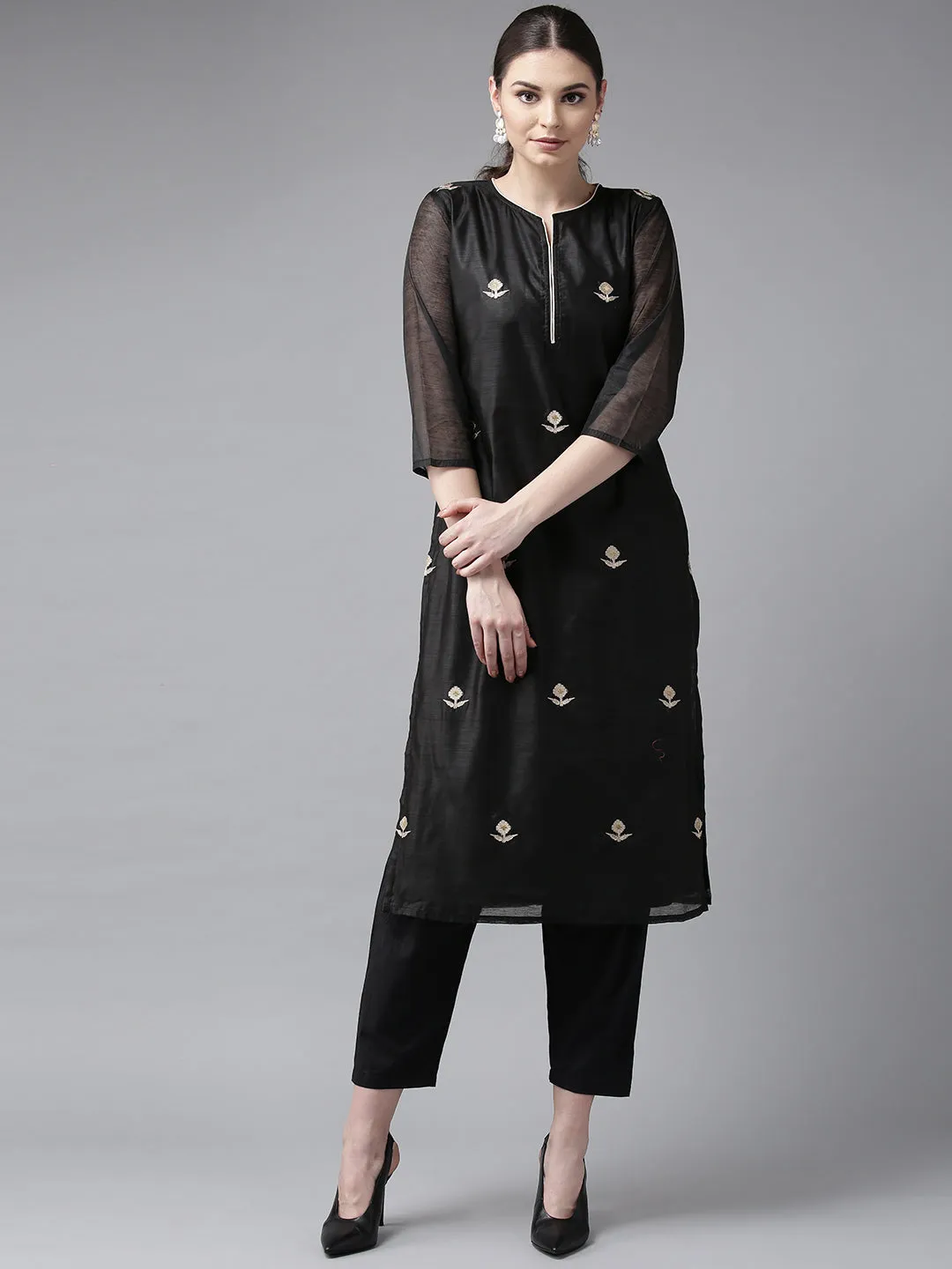 Jashvi Women Black Embroidered Regular Kurta with Trousers
