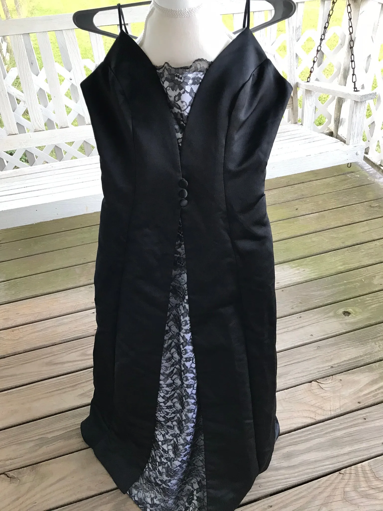 <€€* Womens Sz 7/8 Sheila Yen DE LARU Black/White Formal Gown Spaghetti Strap Evening Ball Prom
