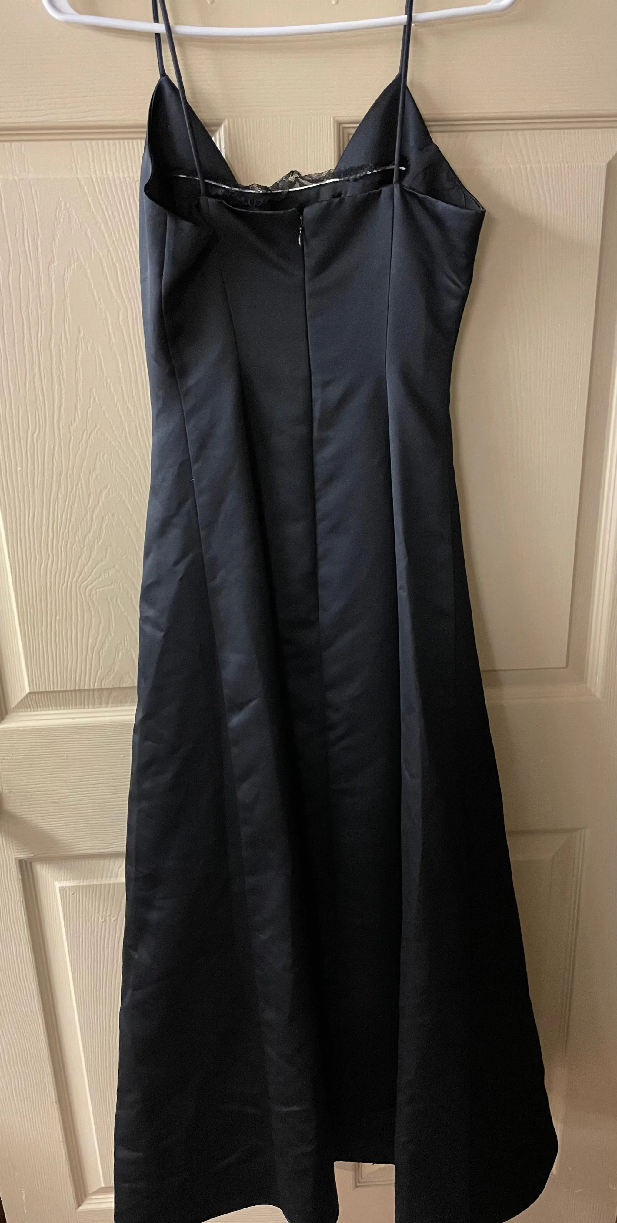 <€€* Womens Sz 7/8 Sheila Yen DE LARU Black/White Formal Gown Spaghetti Strap Evening Ball Prom