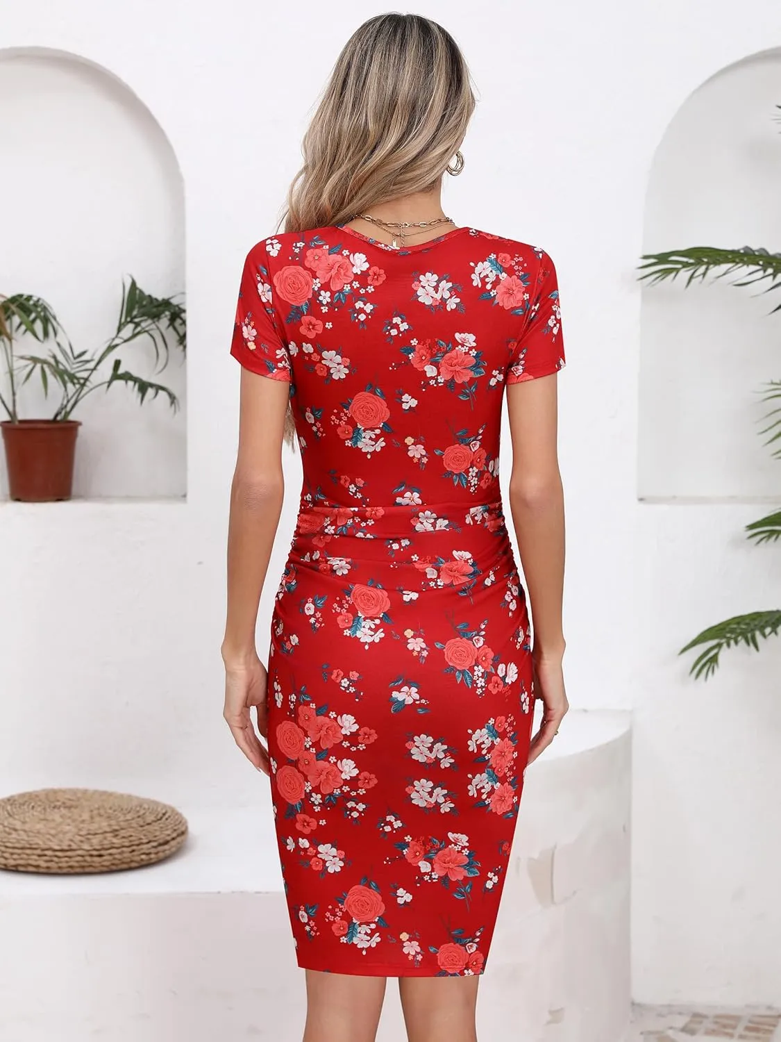 Missufe Women's Long Sleeve Slim Ruched Bodycon Dress 2025 Trendy Fall Casual Round Neck Sheath Knee Length Outfits Clothes