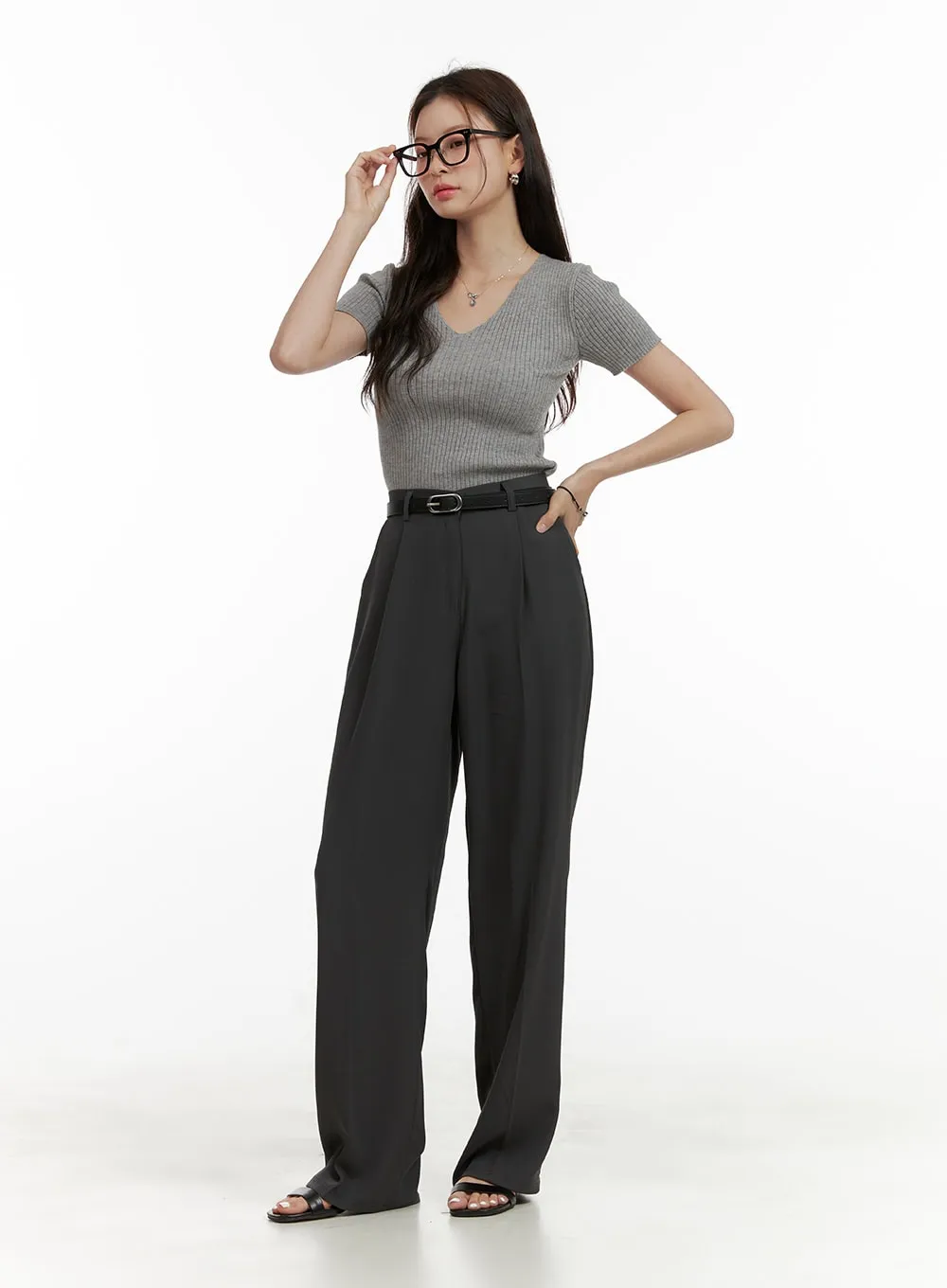 Pintuck Straight Trousers OU411
