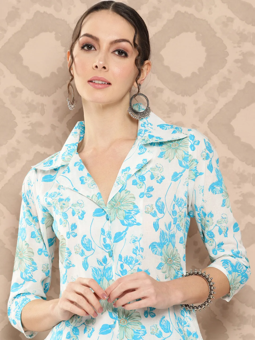 White And Blue Floral Printed Pure Cotton Kurta With Trousers